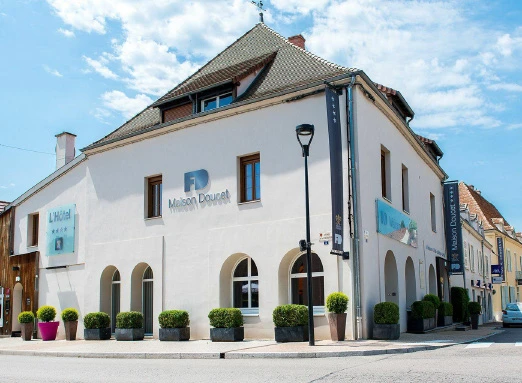 Maison Doucet